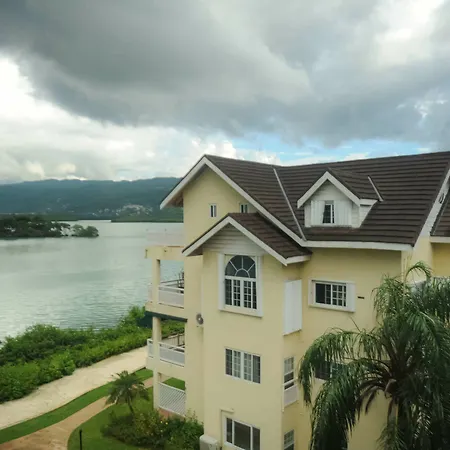 Lagoons Apartments