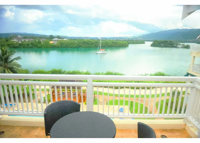 Lagoons Hotel